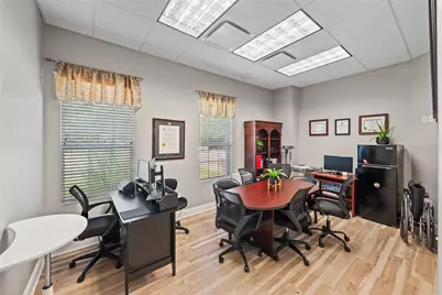 5381 Primrose Lake Circle, Tampa, FL 33647 - Photo 27