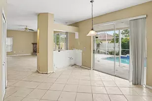 1268 Foxforrest Cir, Apopka, FL 32712 - Photo 5