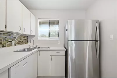 6033 34th Street W #44, Bradenton, FL 34210 - Photo 9