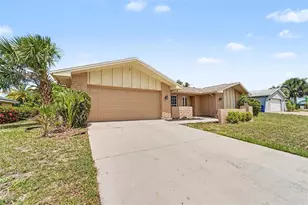 8321 Briarleaf Ct, Port Richey, FL 34668 - Photo 3