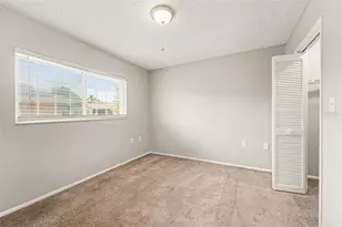 8321 Briarleaf Ct, Port Richey, FL 34668 - Photo 9