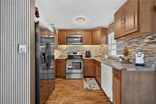 1241 Deerock Dr, Orlando, FL 32811 - Photo 13