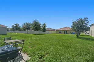 2609 Grand Central Ave, Tavares, FL 32778 - Photo 37