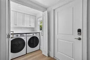 1225 E Amelia St, Orlando, FL 32803 - Photo 25