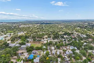 2210 20th Ave S, Saint Petersburg, FL 33712 - Photo 9