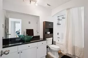 322 E Central Blvd, Orlando, FL 32801 - Photo 23