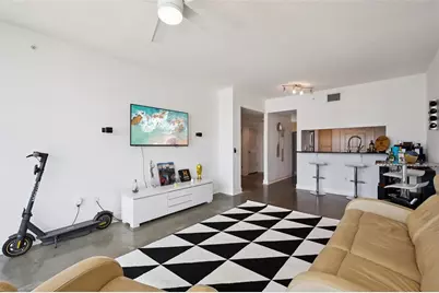 322 E Central Boulevard #1107, Orlando, FL 32801 - Photo 9