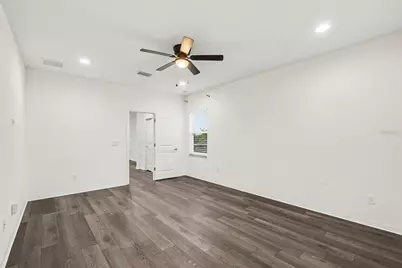 12112 Ledbury Commons Drive, Gibsonton, FL 33534 - Photo 13