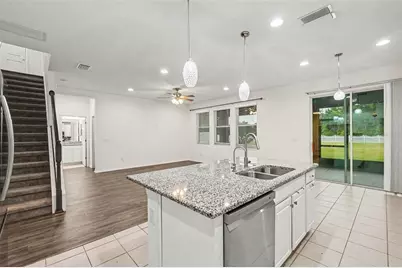 12112 Ledbury Commons Drive, Gibsonton, FL 33534 - Photo 5