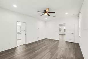 12112 Ledbury Commons Dr, Gibsonton, FL 33534 - Photo 11
