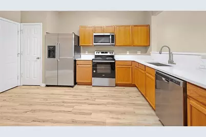 6292 Twain Street #102, Orlando, FL 32835 - Photo 5