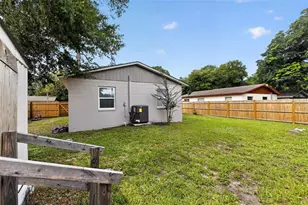 5124 Chilkoot St, Tampa, FL 33617 - Photo 27