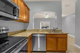 102 Vista Verdi Cir, Lake Mary, FL 32746 - Photo 9