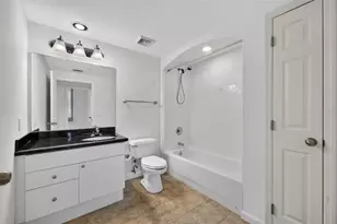 322 E Central Blvd, Orlando, FL 32801 - Photo 23