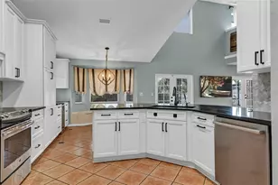 601 Red Maple Ct, Oviedo, FL 32765 - Photo 5