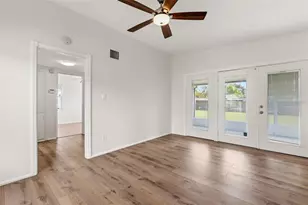 139 S Alder Dr, Orlando, FL 32807 - Photo 5