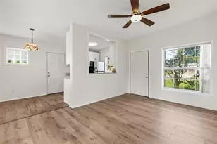 139 S Alder Dr, Orlando, FL 32807 - Photo 9