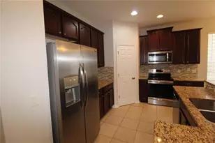 9885 Leland Dr, Orlando, FL 32827 - Photo 9