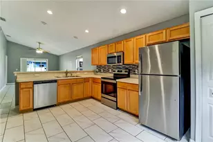 4305 Mutter Rd, Saint Cloud, FL 34769 - Photo 3