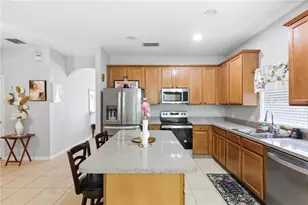 907 Hacienda Cir, Kissimmee, FL 34741 - Photo 15
