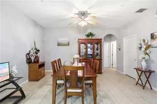 907 Hacienda Cir, Kissimmee, FL 34741 - Photo 19