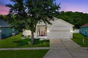 907 Hacienda Cir, Kissimmee, FL 34741 - Photo 1