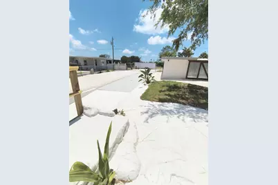 13400 Carol Drive, Hudson, FL 34667 - Photo 9