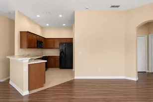 2210 San Jacinto Cir, Sanford, FL 32771 - Photo 9