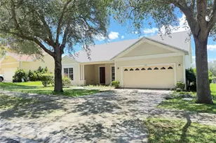 1751 Southern Oak Loop, Minneola, FL 34715 - Photo 1