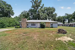 945 NW 64th Pl, Ocala, FL 34475 - Photo 1