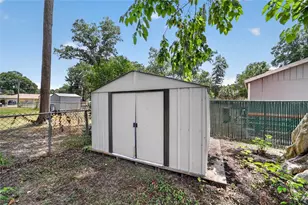 945 NW 64th Pl, Ocala, FL 34475 - Photo 39
