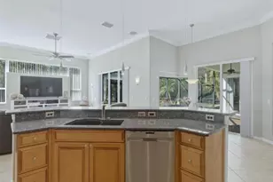 4967 Wild Daisy Ln, Venice, FL 34293 - Photo 9