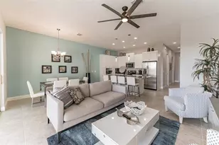 490 Captiva Dr, Davenport, FL 33896 - Photo 9
