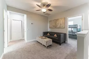 490 Captiva Dr, Davenport, FL 33896 - Photo 11