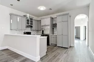 1008 Universal Rest Pl, Kissimmee, FL 34744 - Photo 9