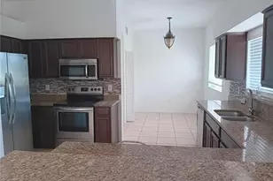 18178 Sandy Pointe Dr, Tampa, FL 33647 - Photo 11