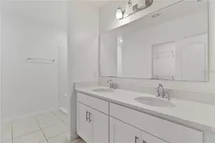1154 Oak Bluff Dr, Davenport, FL 33837 - Photo 17