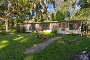 1975 E Cr412 Rd, Lake Panasoffkee, FL 33538 - Photo 1