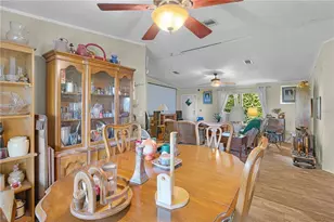 1975 E Cr412 Rd, Lake Panasoffkee, FL 33538 - Photo 15