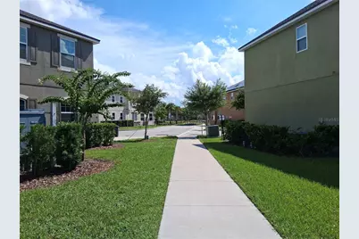 10009 Eagle Rock Alley, Orlando, FL 32832 - Photo 35