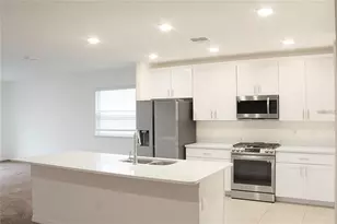 1162 Oak Bluff Dr, Davenport, FL 33837 - Photo 3
