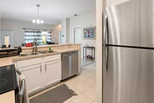 4715 Flagler Beach Way, Kissimmee, FL 34746 - Photo 9