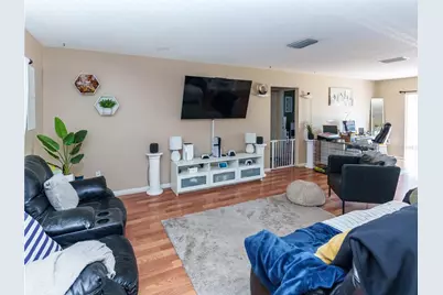 5392 Mariner Boulevard, Spring Hill, FL 34609 - Photo 5