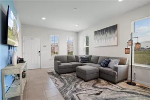 294 Aberdeen St, Davenport, FL 33896 - Photo 5