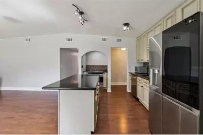 526 N Hampton Avenue, Orlando, FL 32803 - Photo 13