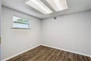 526 N Hampton Ave, Orlando, FL 32803 - Photo 25
