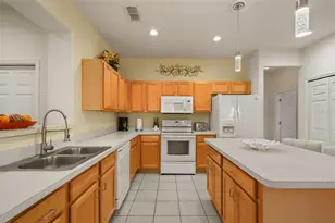 183 Tigerlily Ct, Davenport, FL 33837 - Photo 11