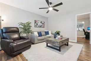966 Vicksburg St, Deltona, FL 32725 - Photo 5