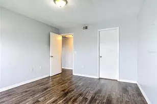 1229 Bermuda Lakes Ln, Kissimmee, FL 34741 - Photo 11