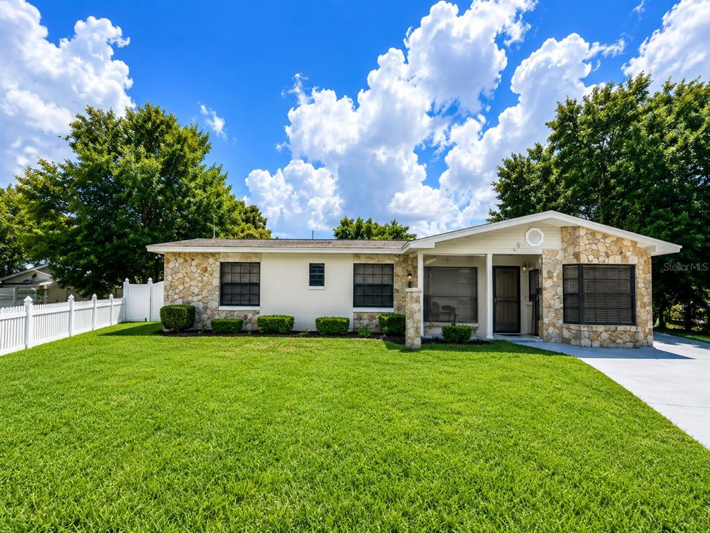 632 Mays Ct - 632 Mays Ct, Orlando, FL 32805 Luxury Property | Jose Angel Pina